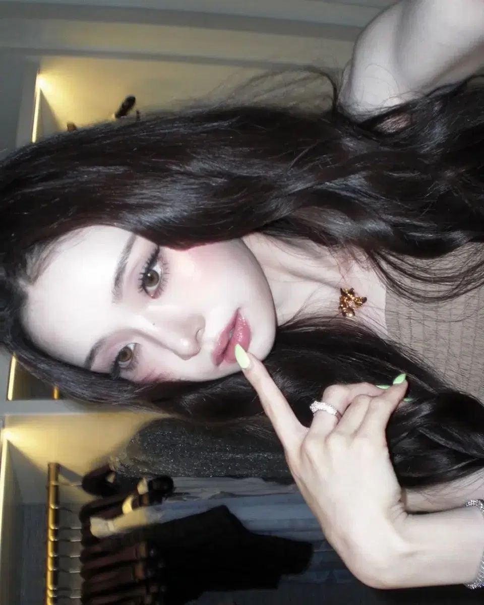 thumbnail-2